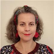 Professeur d'éducation musicale, de piano, de solfège et de chant
